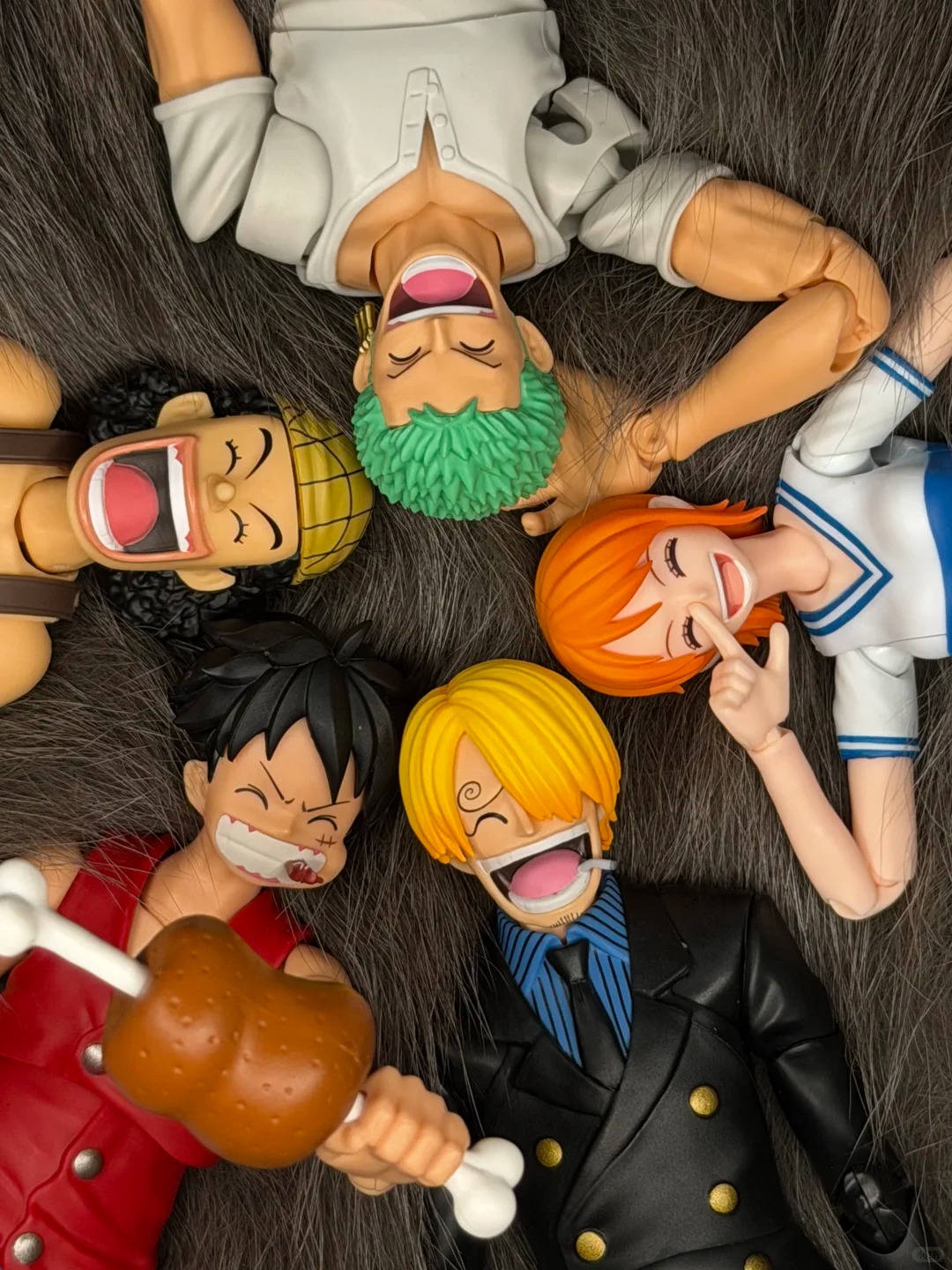 バンダイ S.H.Figuarts ワンピース ロマンス・ド - Anime Cosplay Romance のレビューと価格