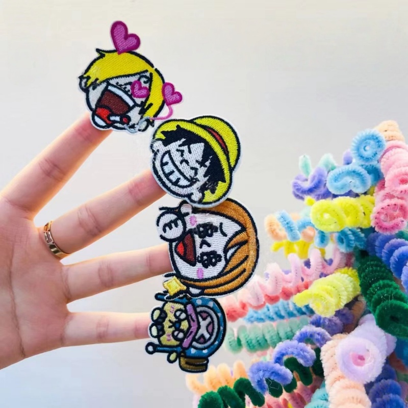 ワンピース麦わら帽子の一味アニメ漫画生地パッチ、かわいい刺繍 - Anime Cosplay For Couples のレビューと価格